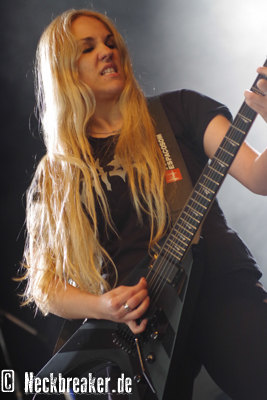 live 20170714 0407 nervosa