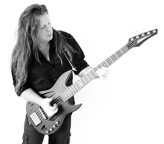 20150128 BlindGuardian newbaseplayer